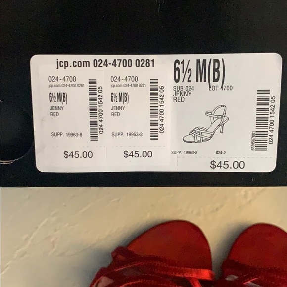 Red Strappy Sandals 👠😍♥️ - Picture 5 of 7